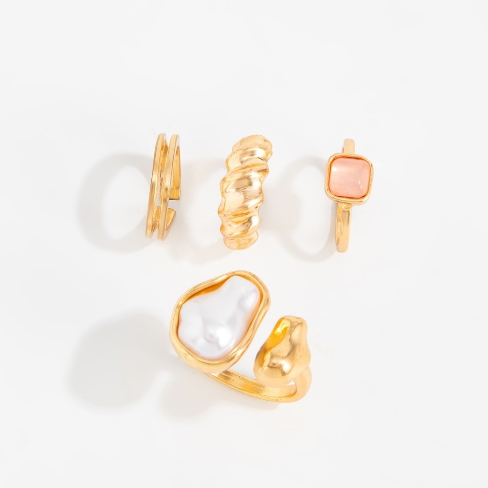 Irregular Pearl Toe Ring Set T - Body Jewelry Rings recension och pris